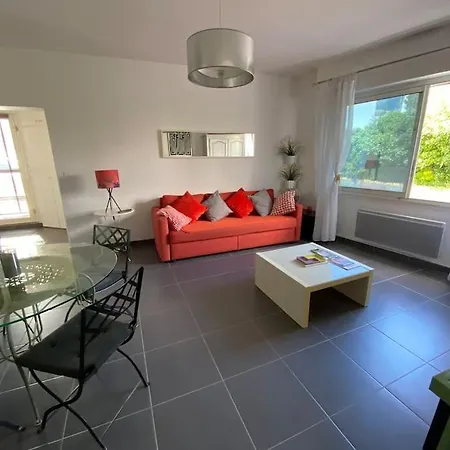 45m2 A Avec Acces Piscine شقة بوردو