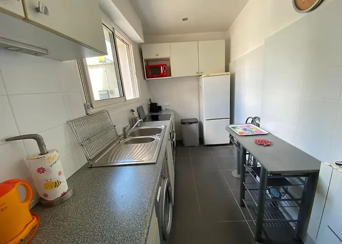 45m2 à Avec Accès Piscine *